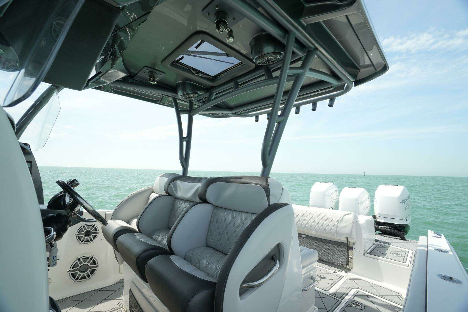 2020 Nor-Tech 390 Sport - Image 33
