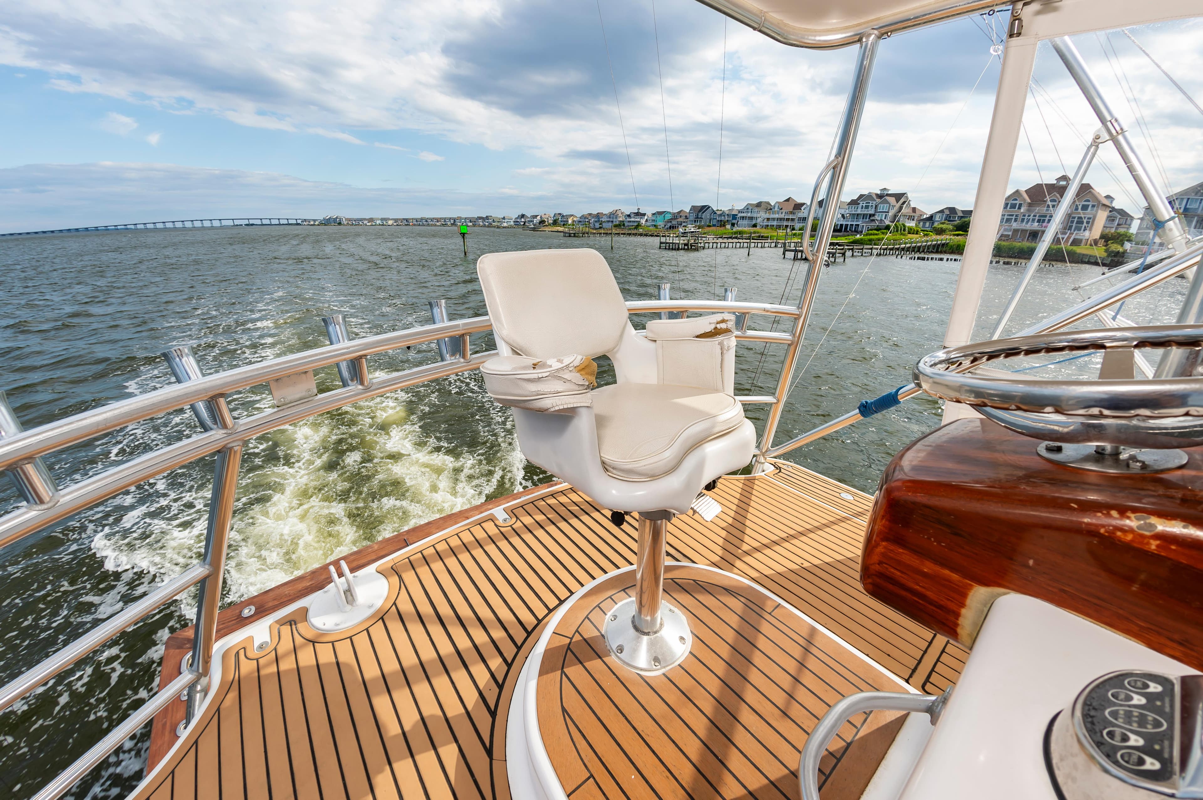 2008 Custom Carolina 42 Express - 18