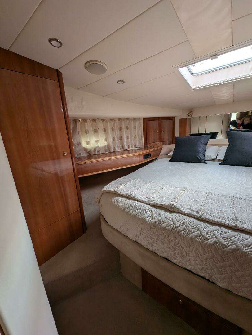 1998 Viking Princess Sport Cruiser - Image 47