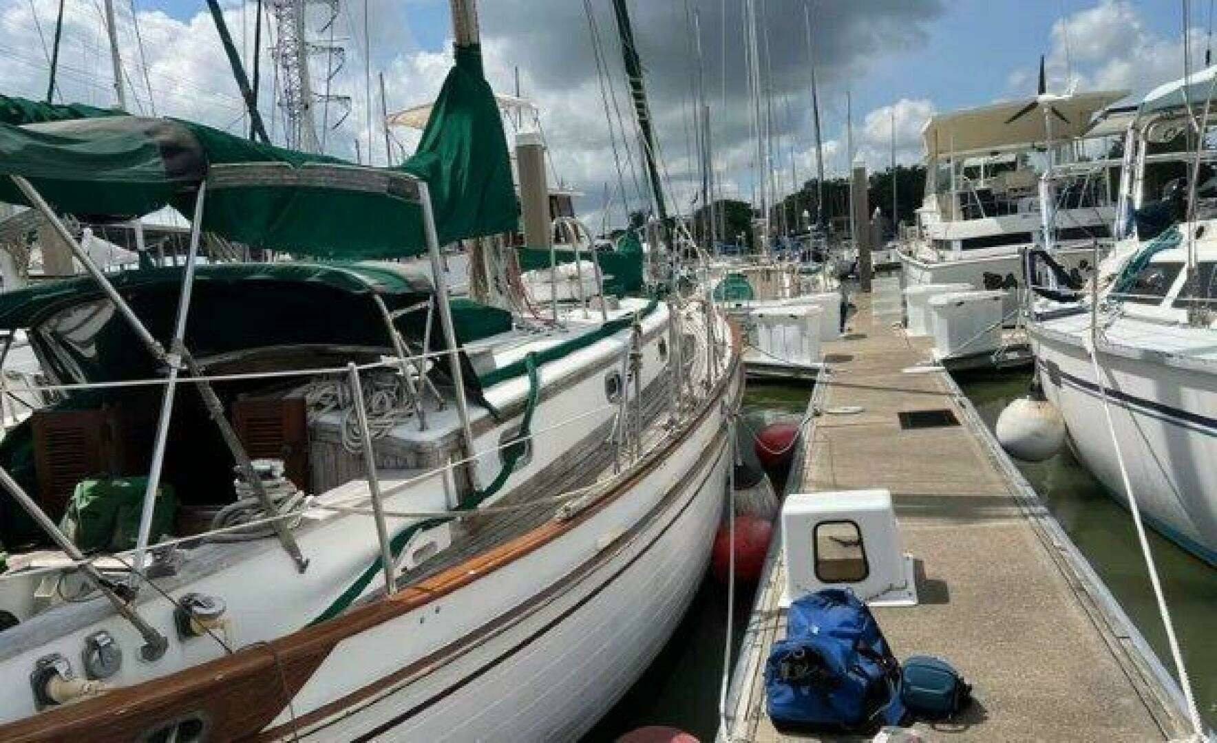 1979 Tayana 37 - Image 10