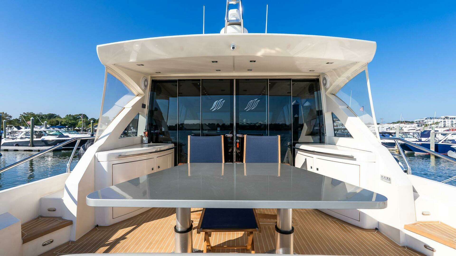 2011 Uniesse 55S - Image 8