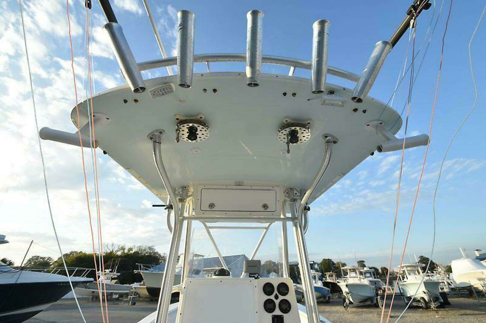 2005 Regulator 24 fs - Image 15