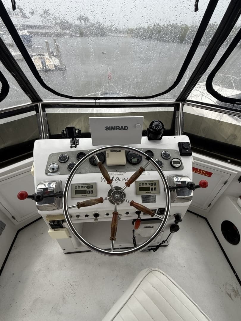 1988 President 35 Double Cabin - Image 9