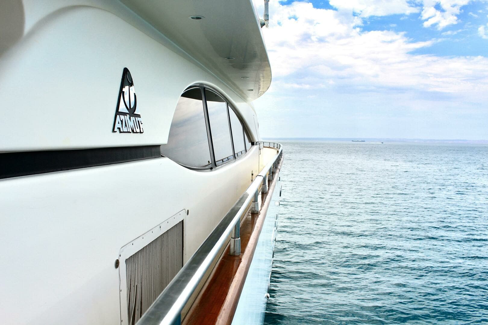 1999 Azimut Jumbo - Image 4