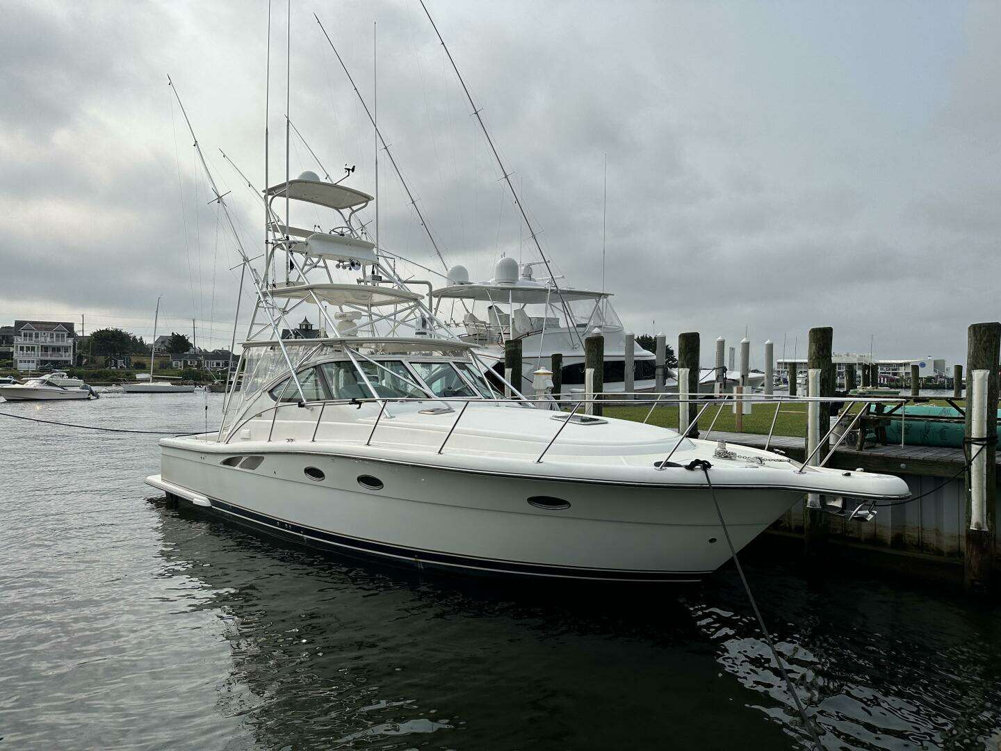 2001 Tiara Yachts 3800 Open - Image 3