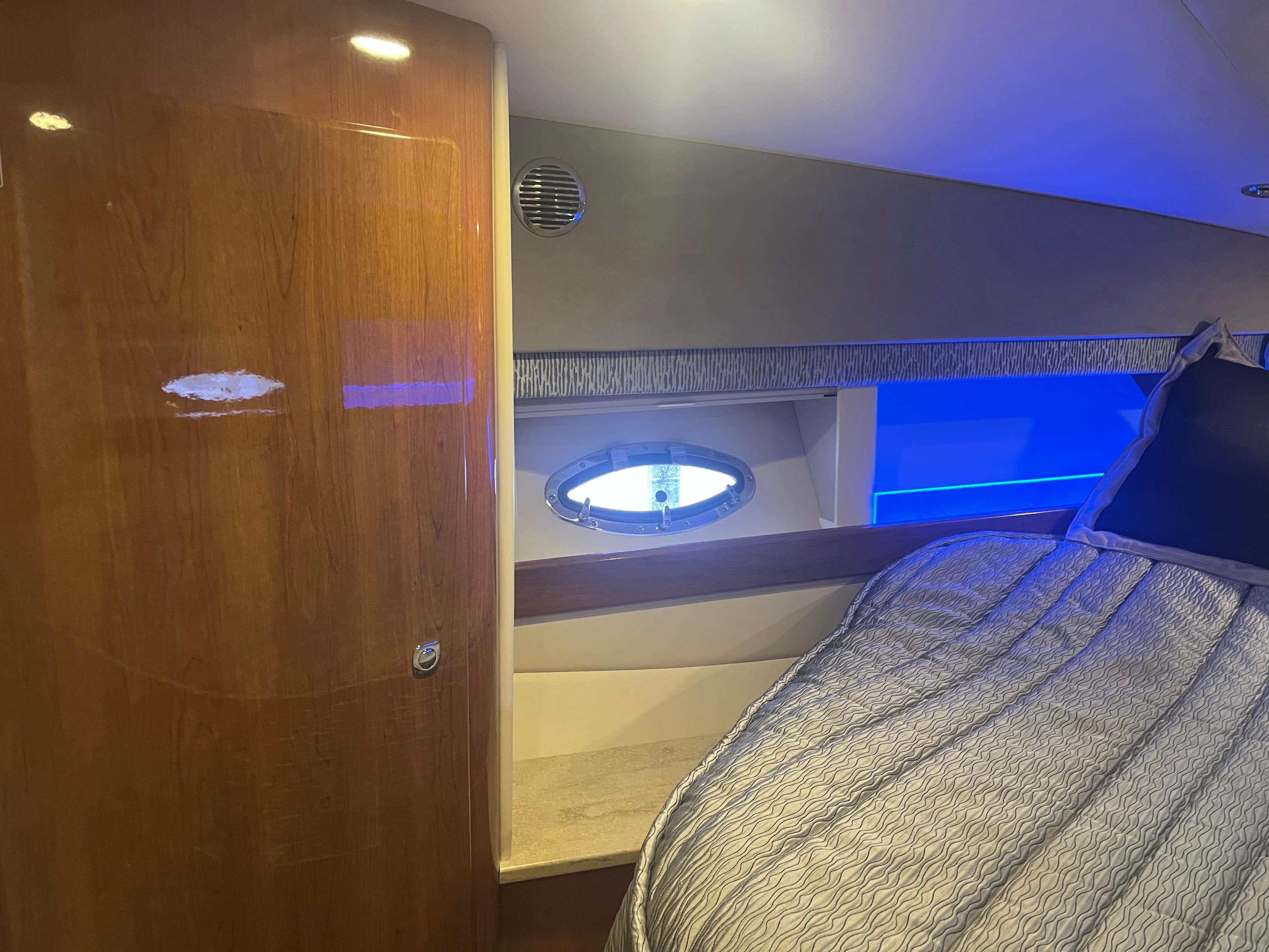 2014 Formula 45 Yacht - 80
