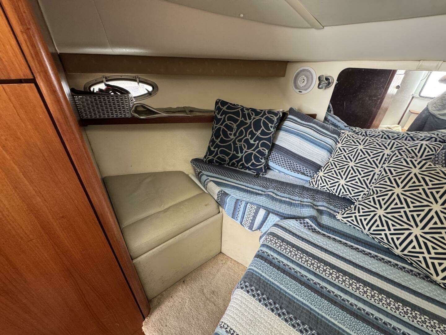 1999 Tiara Yachts 2900 Open - Image 29