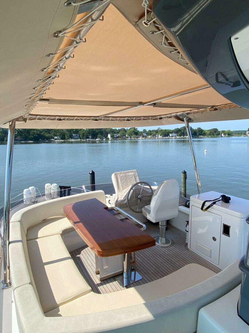 2014 Azimut Magellano 50 - Image 41