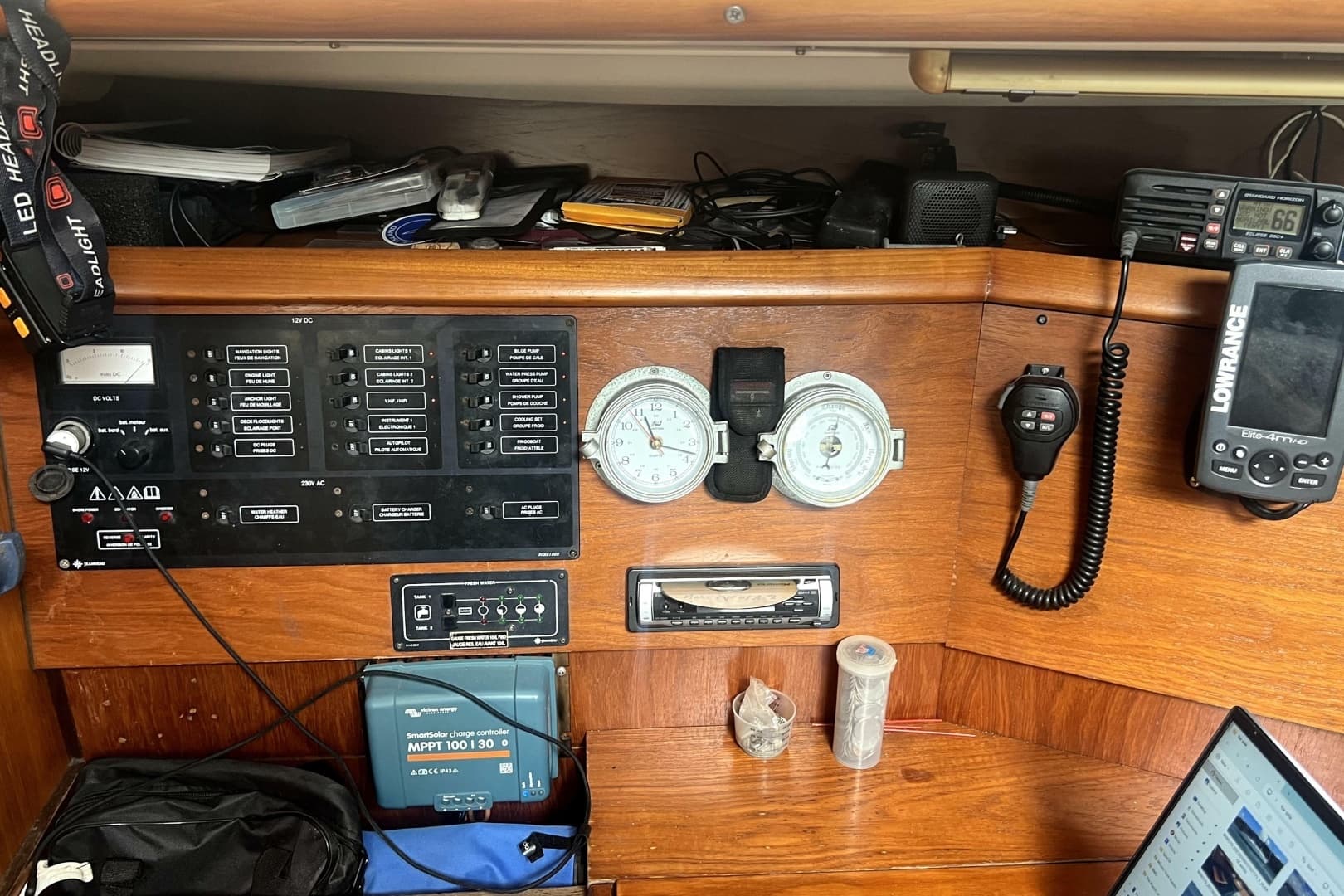 2002 Jeanneau Sun Odyssey 40 - Image 30