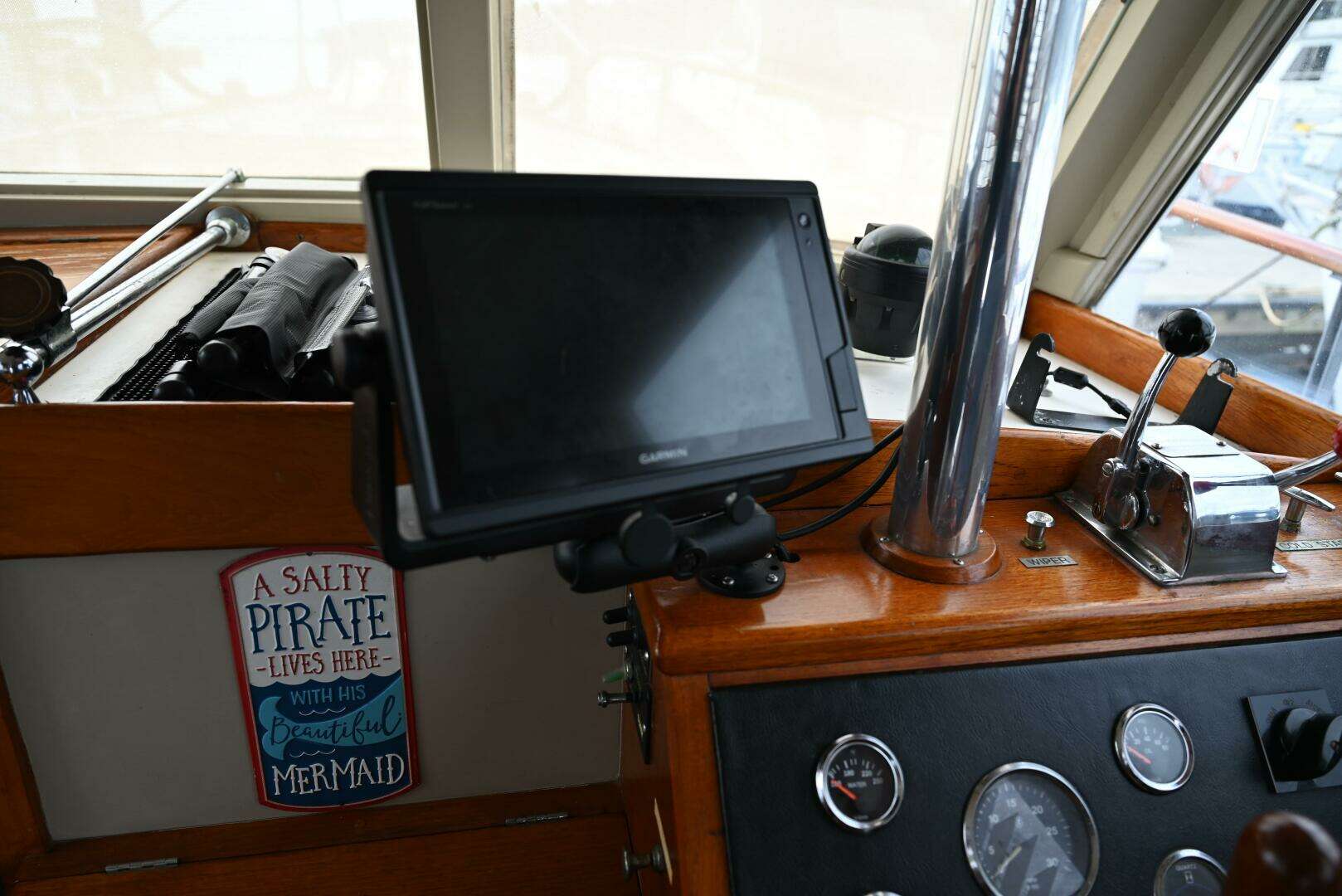 1970 Grand Banks Flybridge Trawler - Image 3