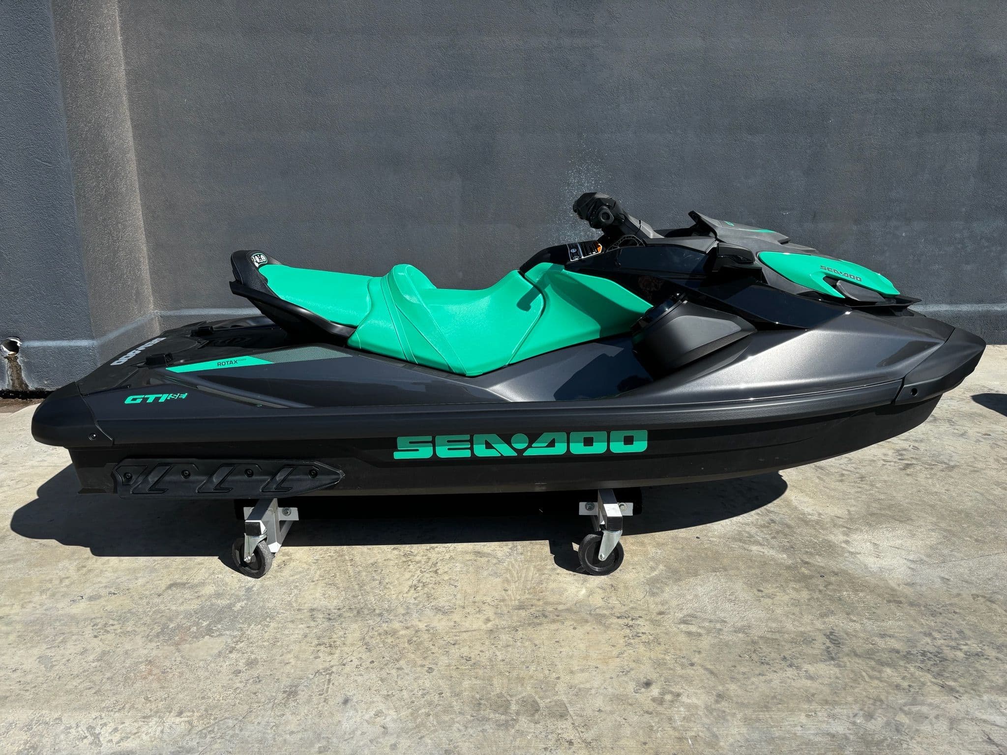 2026 Sea-Doo GTI SE 130 Tech Package, Audio, iDF, iBR