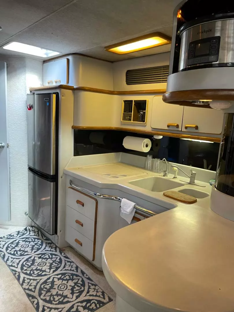 1991 Sea Ray 500 Sundancer - Image 7
