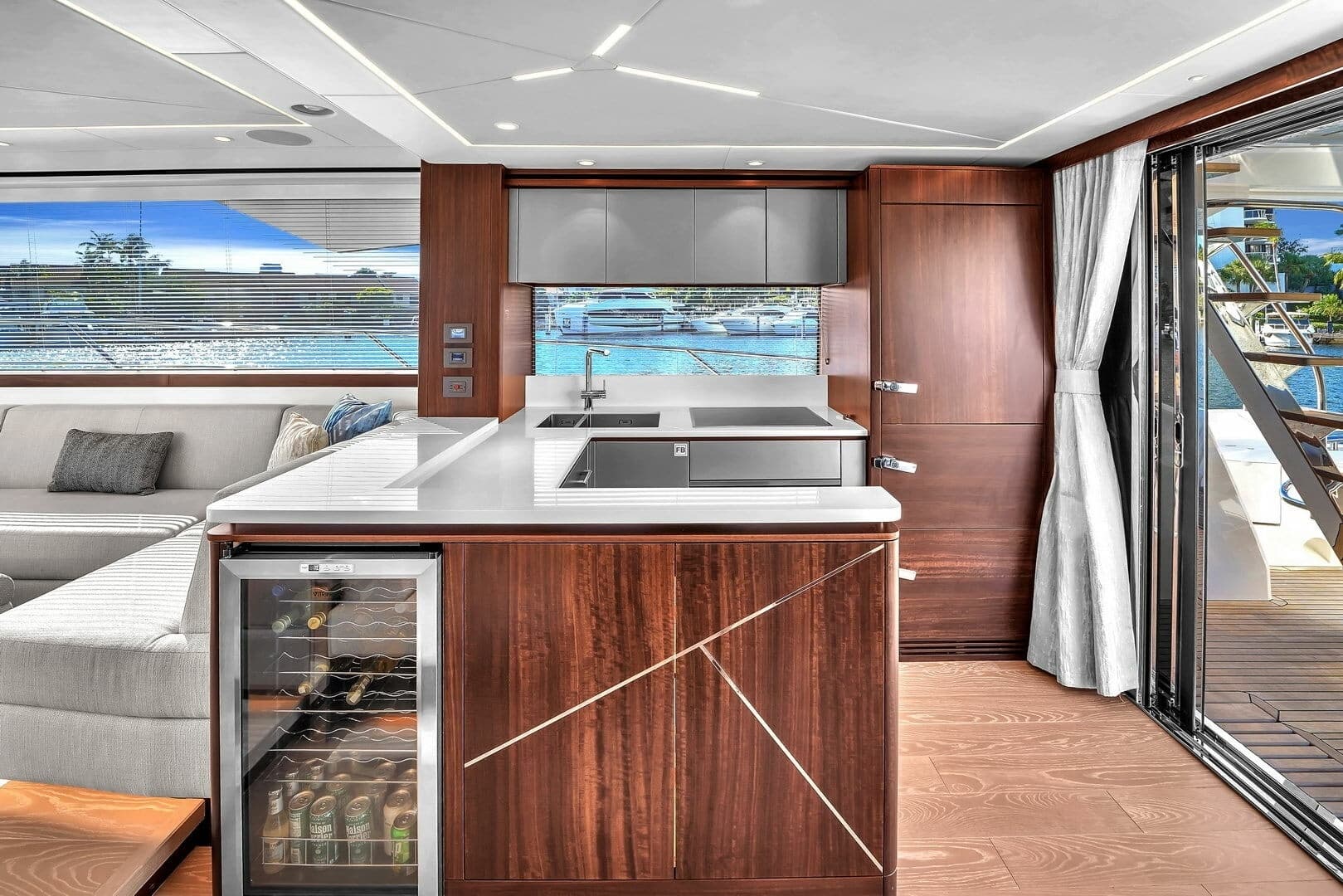 2023 Sunseeker Manhattan 68 - Image 48