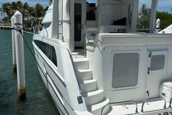 2006 Carver 43 Motor Yacht