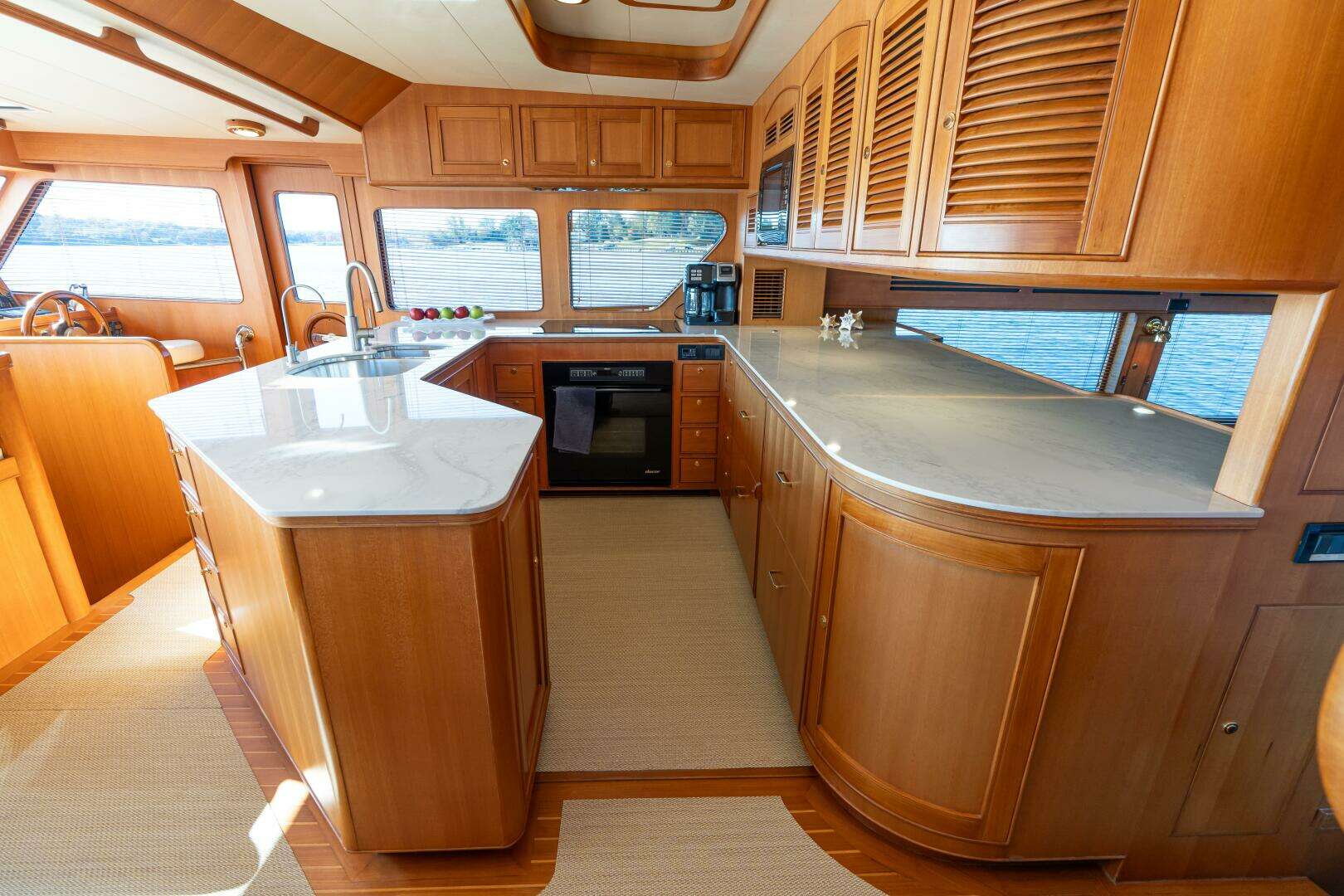 2007 Marlow 72 E-CB - Image 41