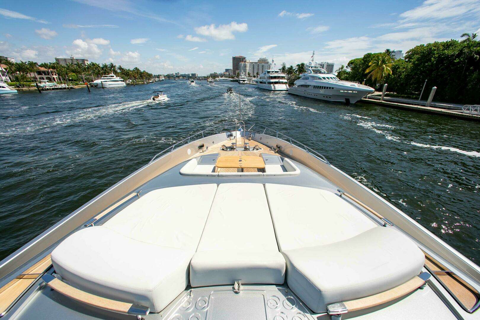 2014 Riva Mythos - Image 31