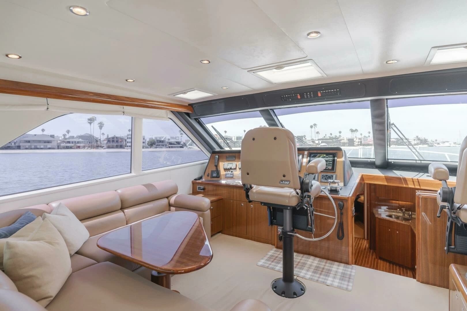 2008 Viking 52 Sport Coupe - Image 6