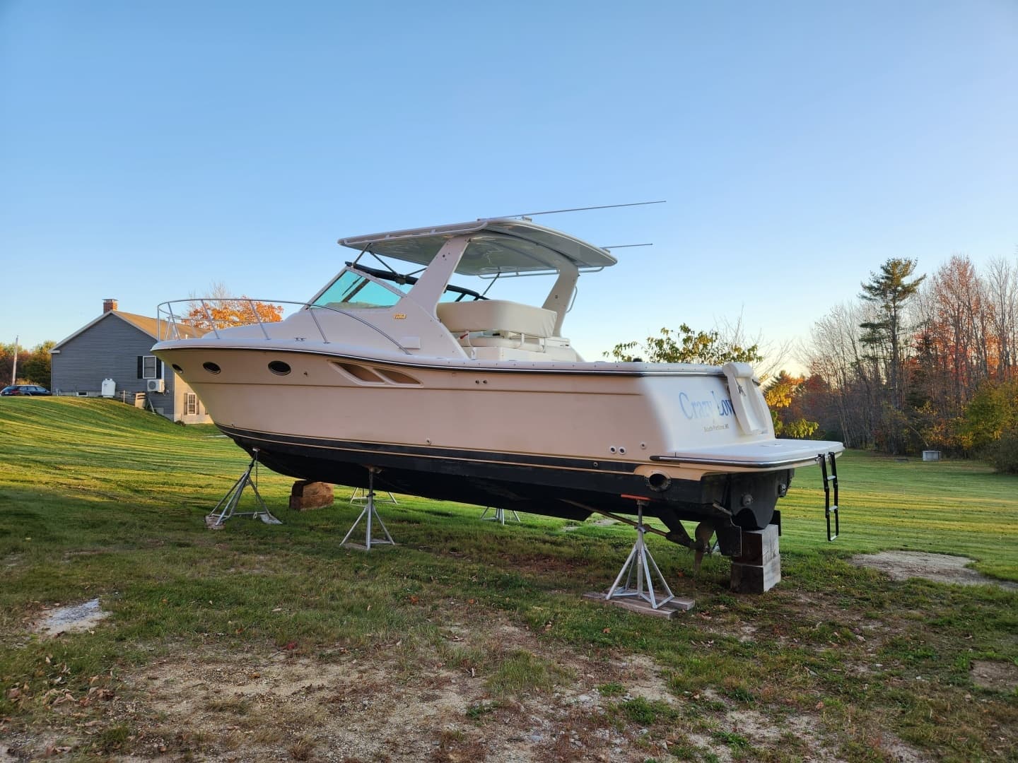 1998 Tiara Yachts 3500 Open - Image 9