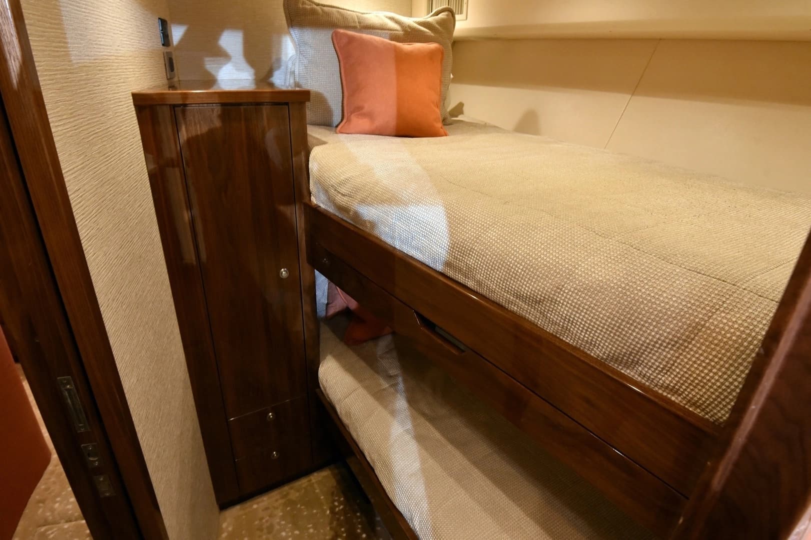 2019 Viking 80 Skybridge - Image 50