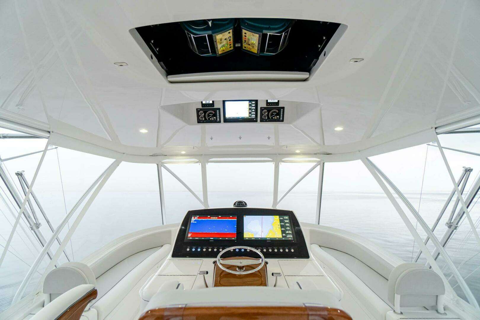 2027 Viking 54 Convertible - Image 10
