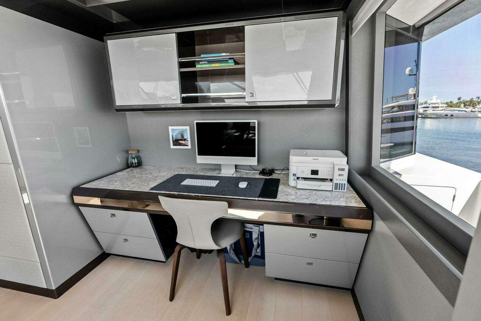 2024 Ocean Alexander 35 Revolution - Image 30
