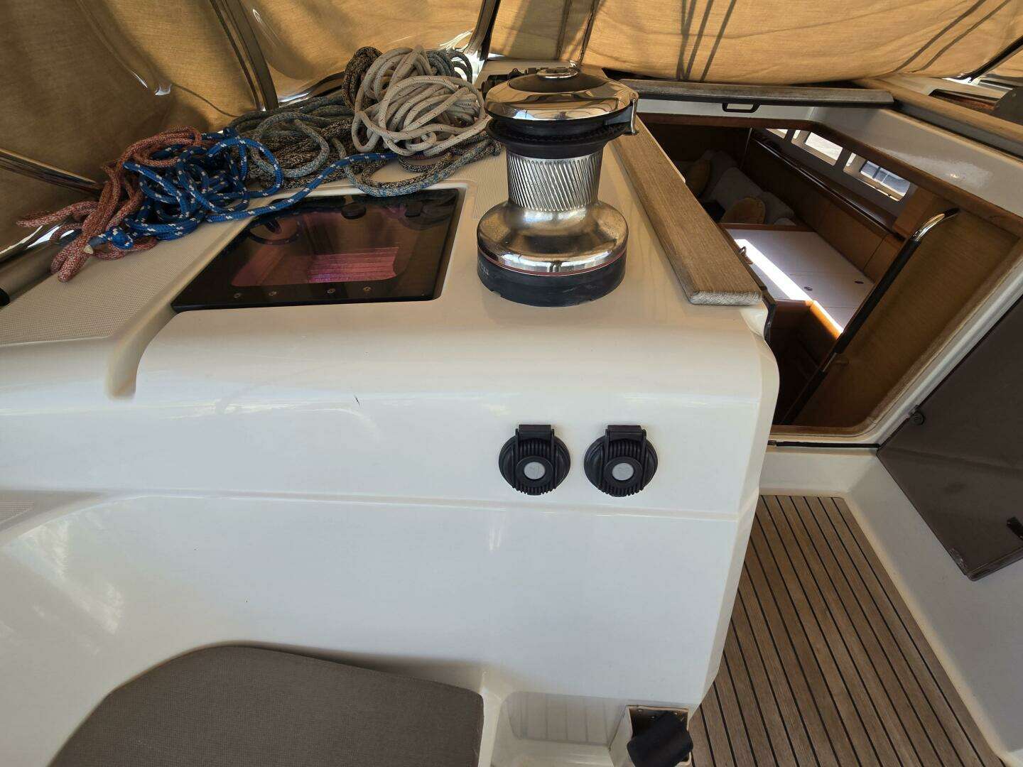 2012 Jeanneau 509 - Image 25
