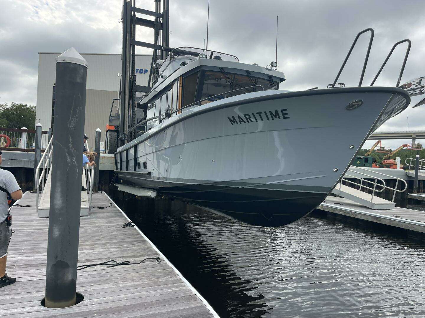 2025 Targa 37 Flybridge - Image 12