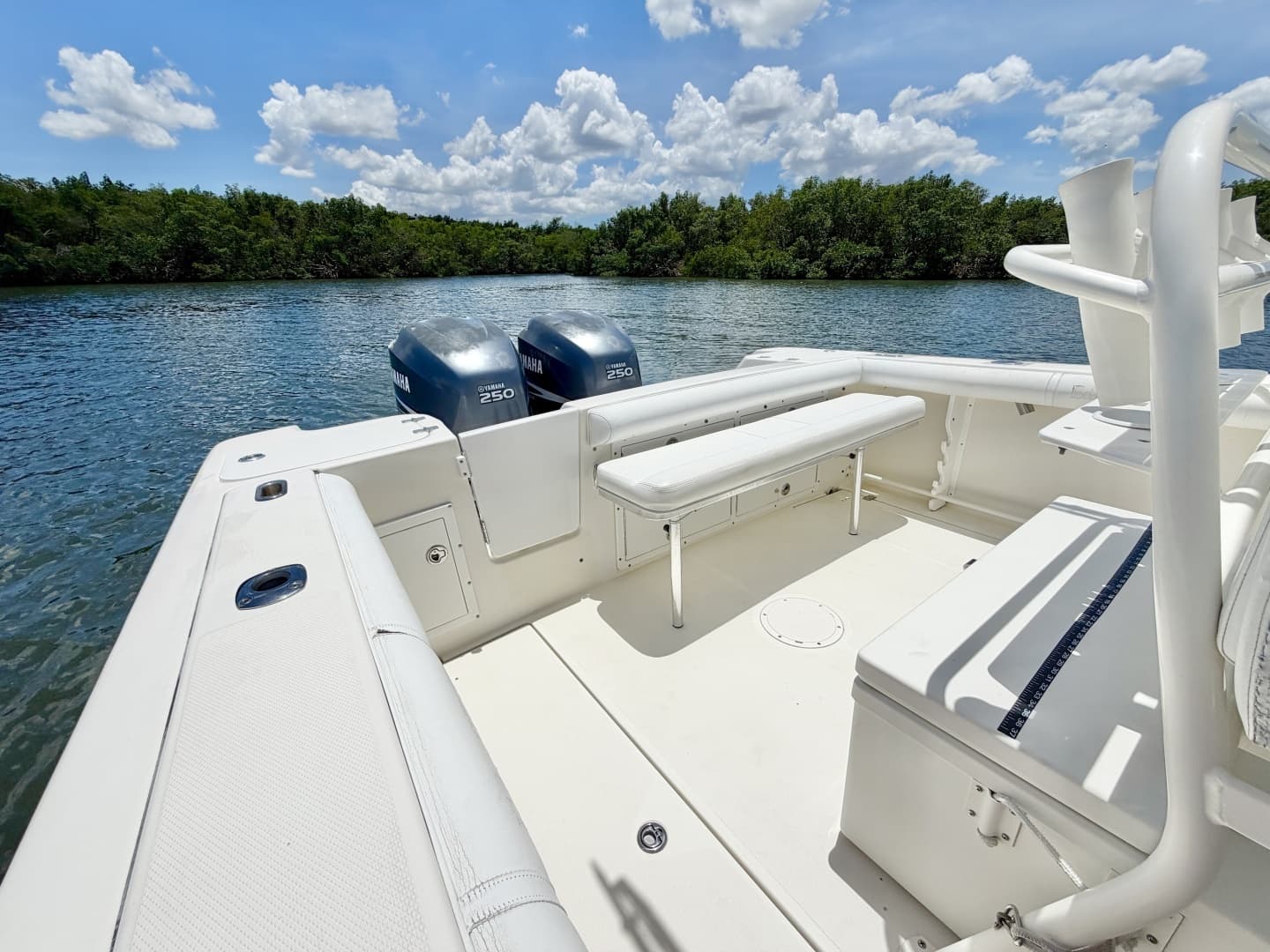 2007 Edgewater 268 CC - Image 14