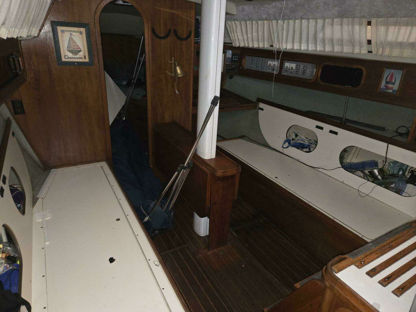 1987 S2 35C - Image 14