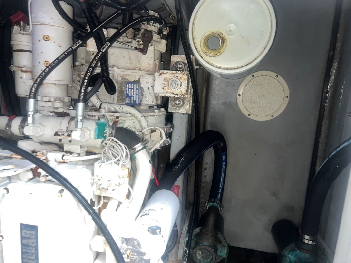1997 Sea Ray 400 Sedan Bridge - Image 39