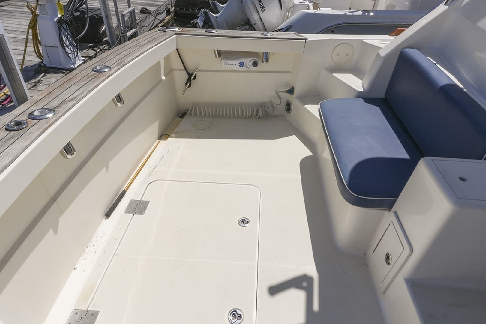 2006 Sabre 38 Hard Top Express - Image 11