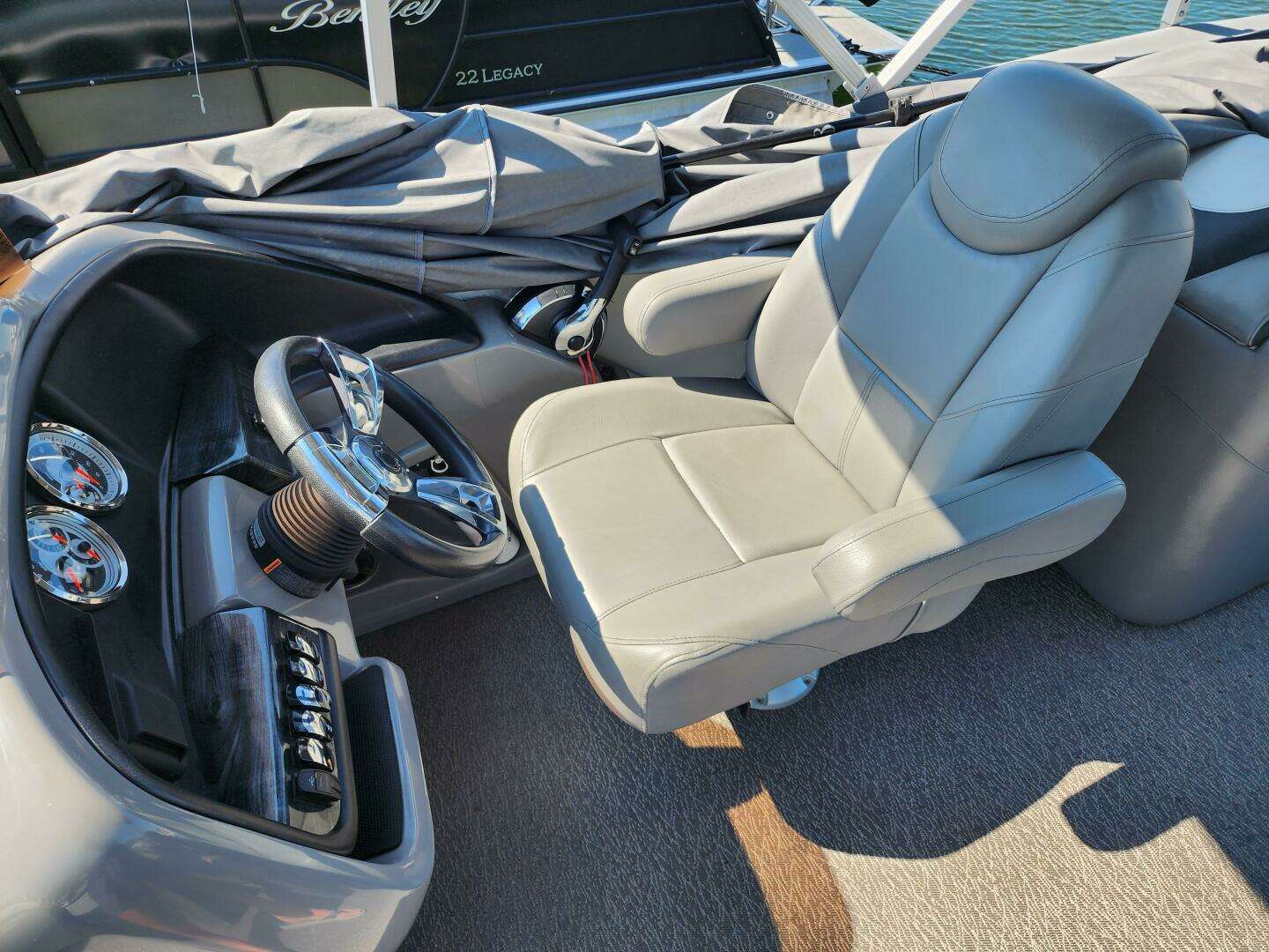 2021 Avalon — - Image 5