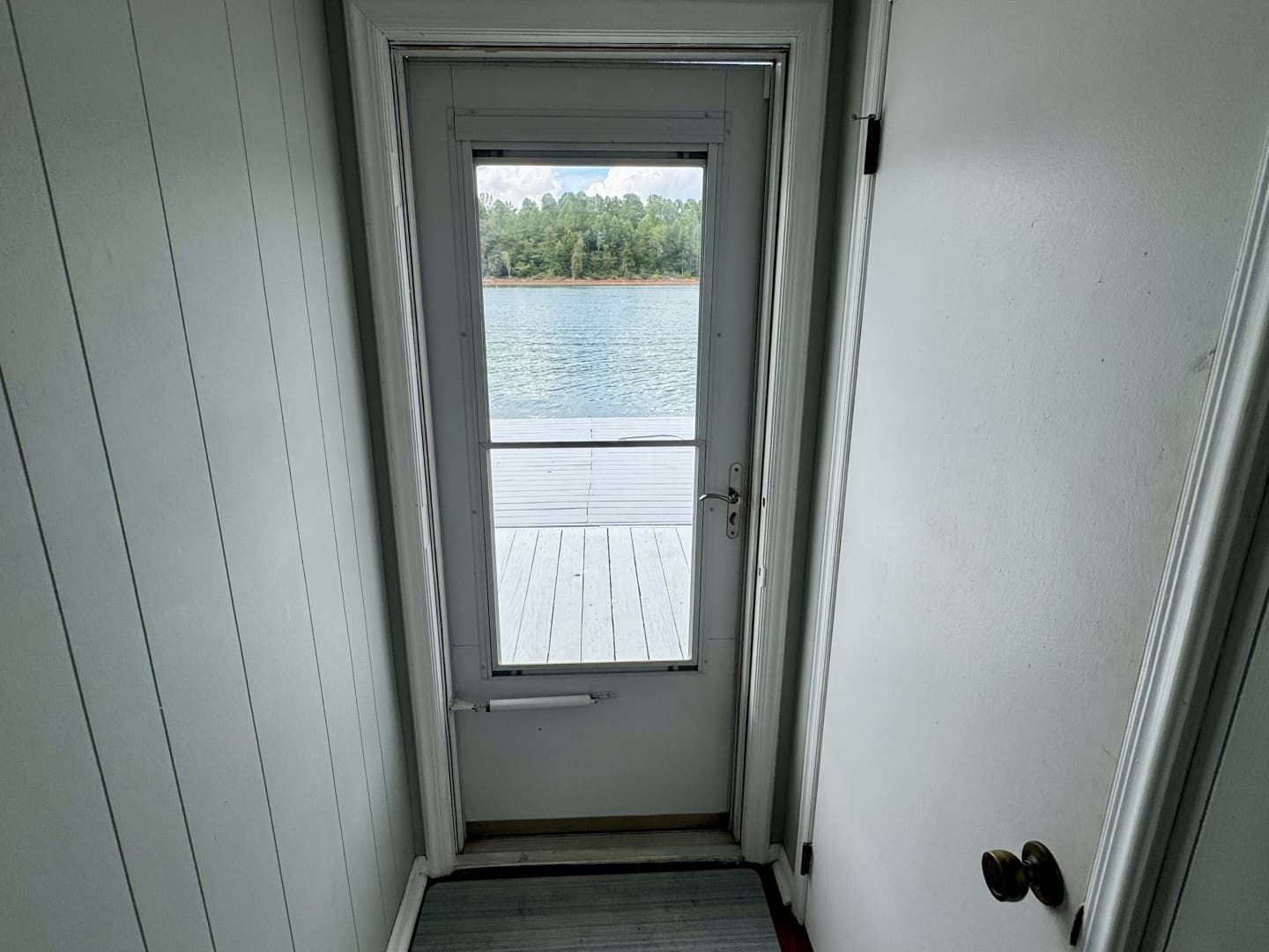 1978 Custom 18 x 24 Off-Grid Floating Cabin Approx 385sqft - Image 46