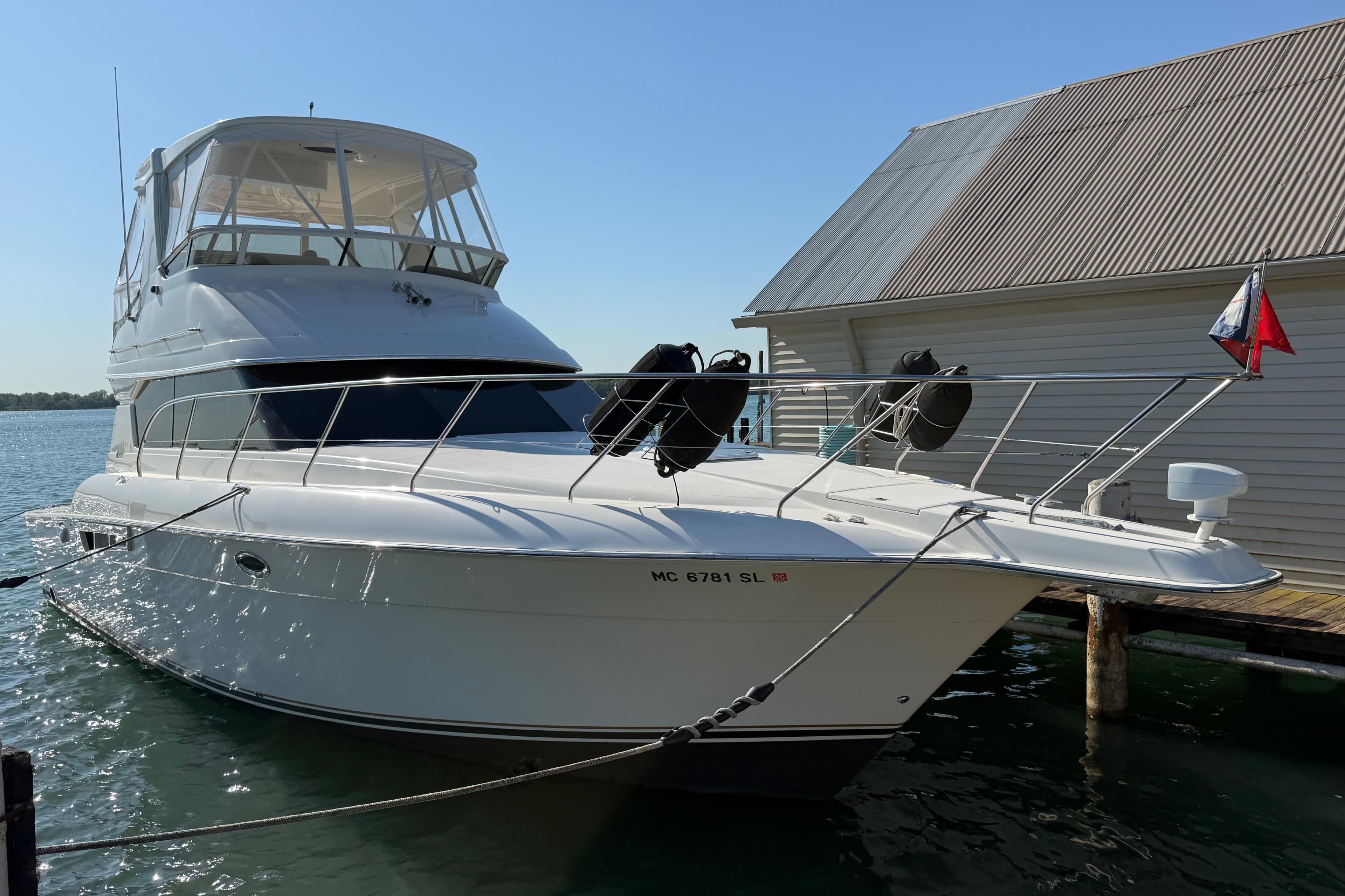 2001 Silverton 42 Convertible