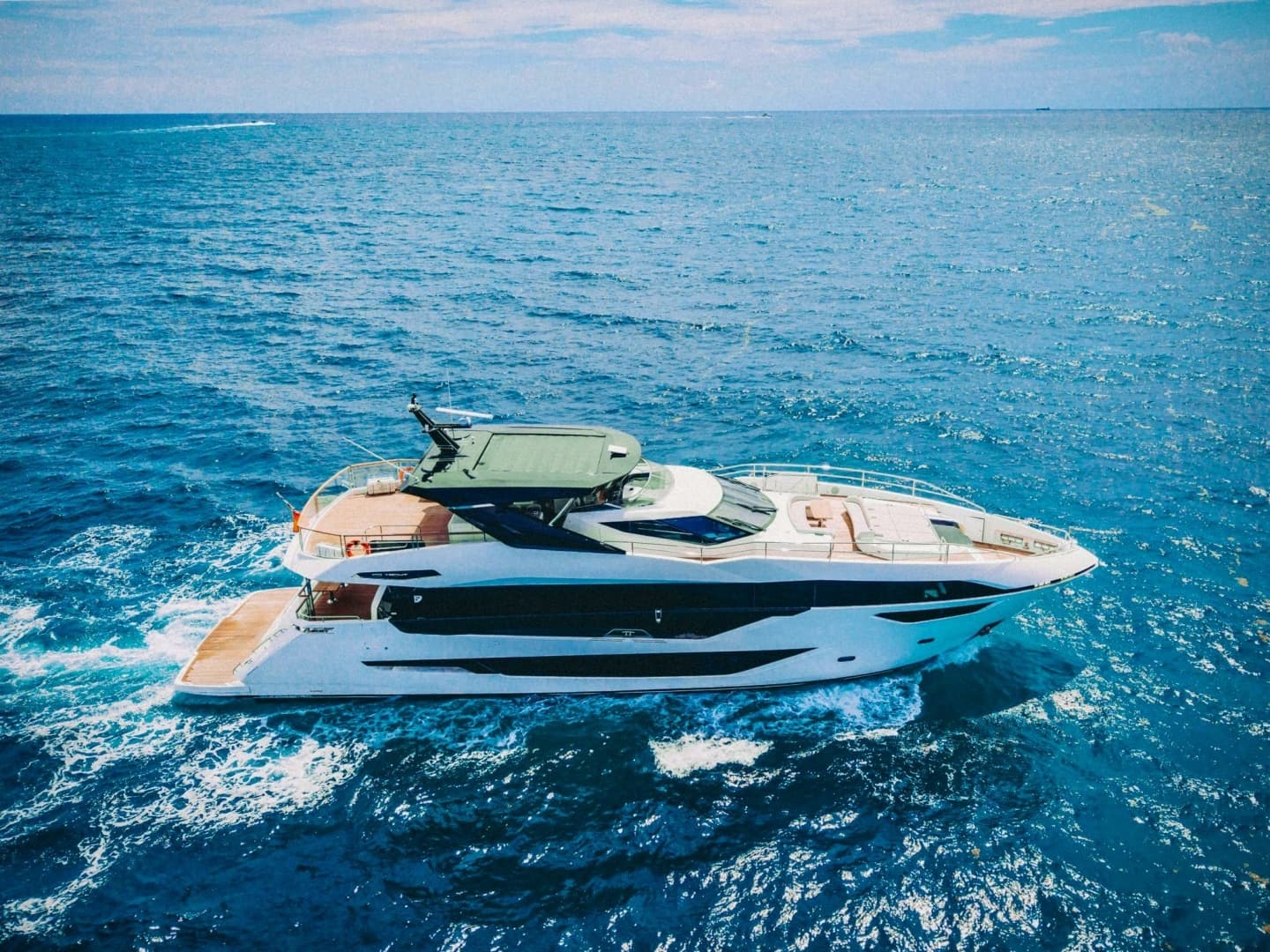 2024 Sunseeker Sunseeker 100 Yacht - Image 47