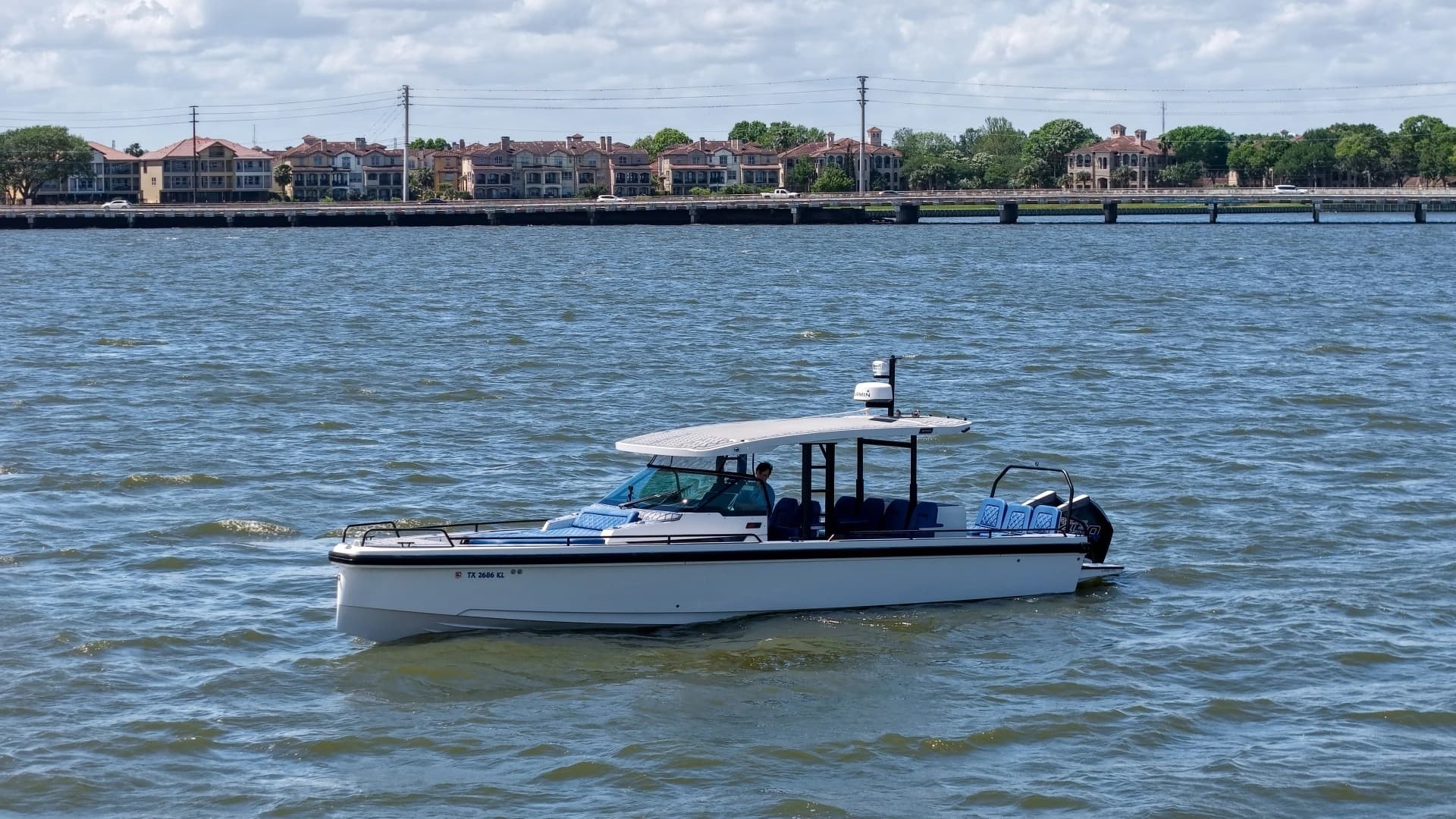 2019 Axopar 37 Sun Top - Image 35