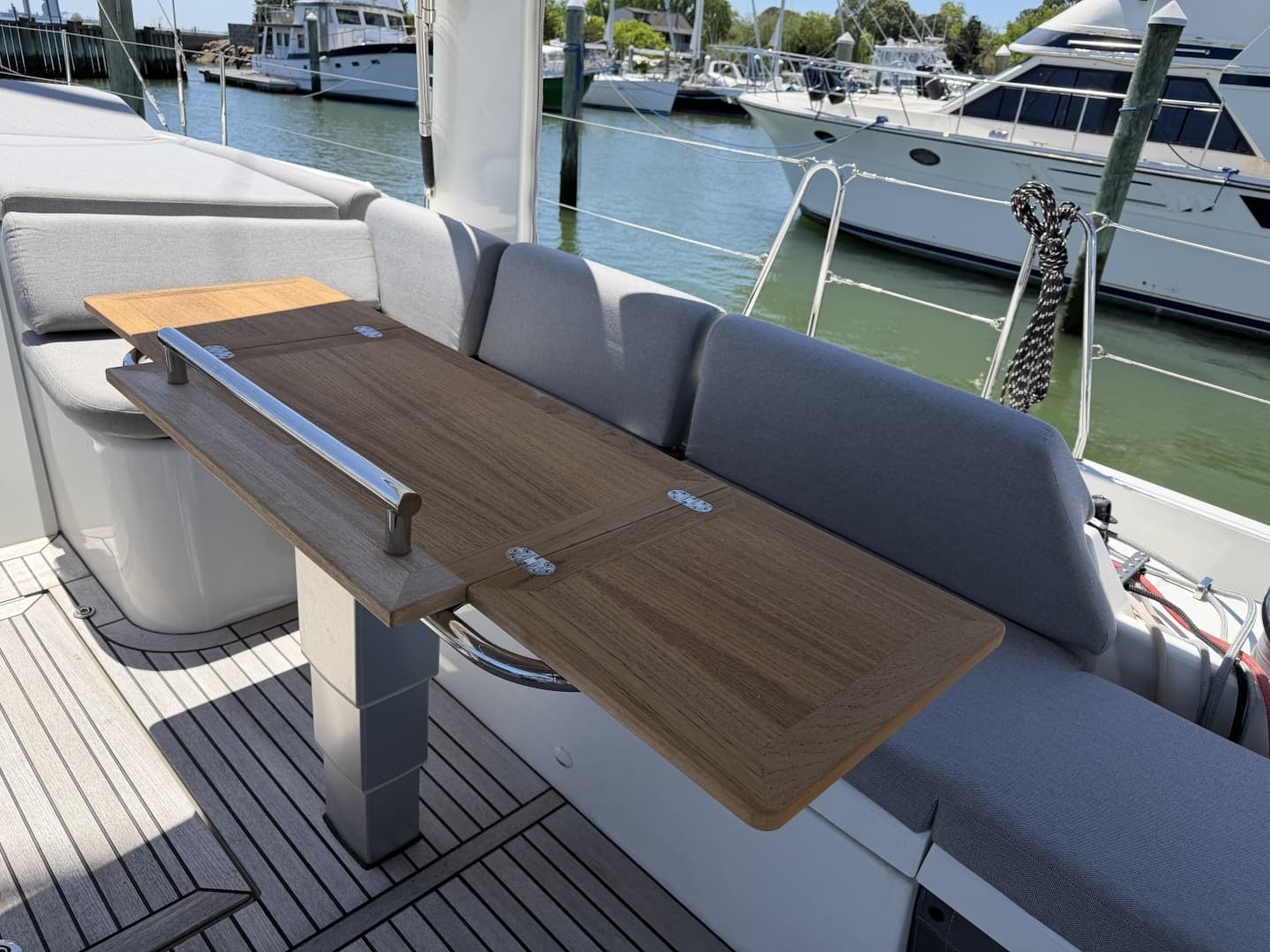 2022 Beneteau Oceanis Yacht - Image 75