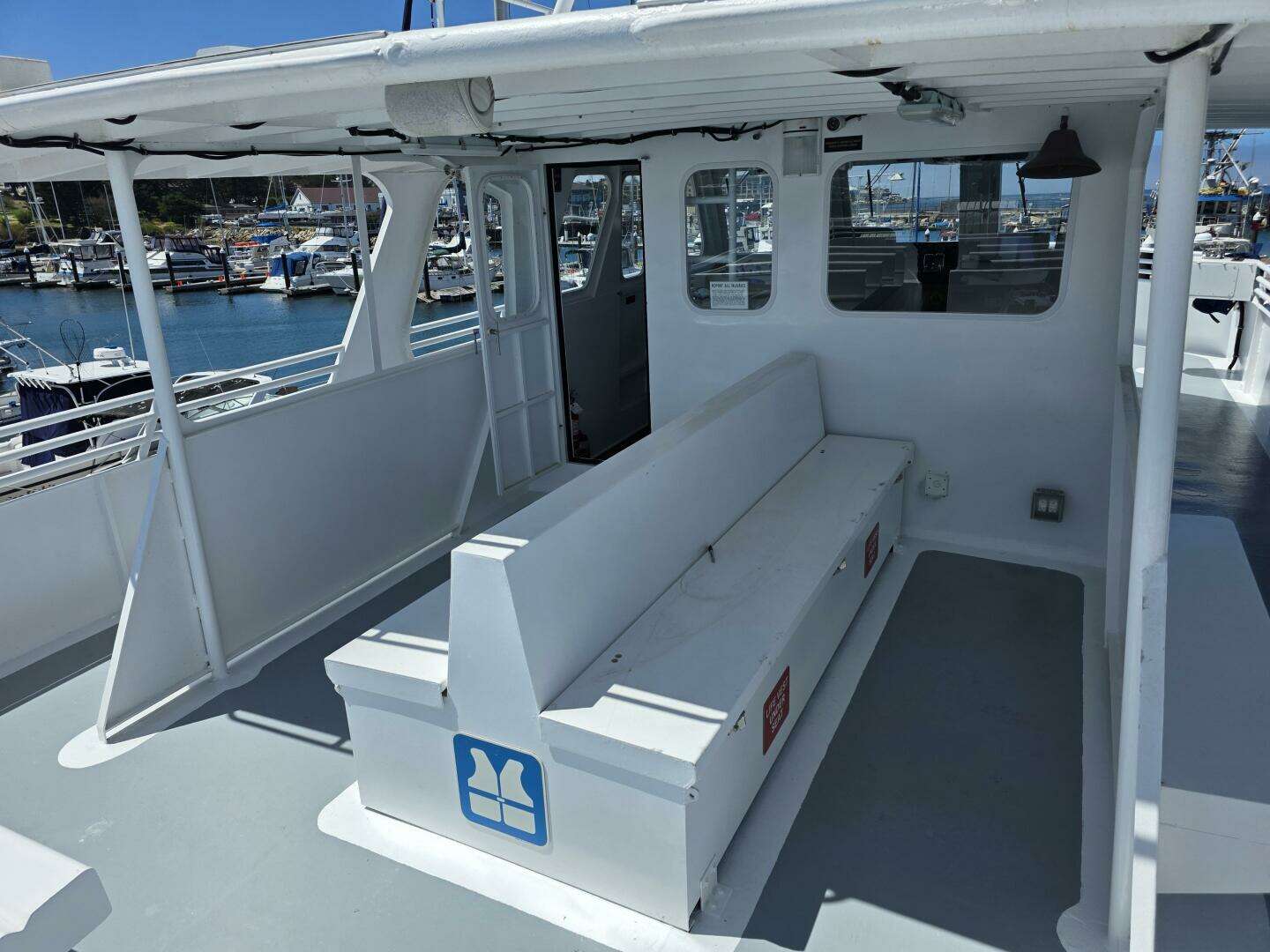 1986 Gulf Craft Passenger - Image 12