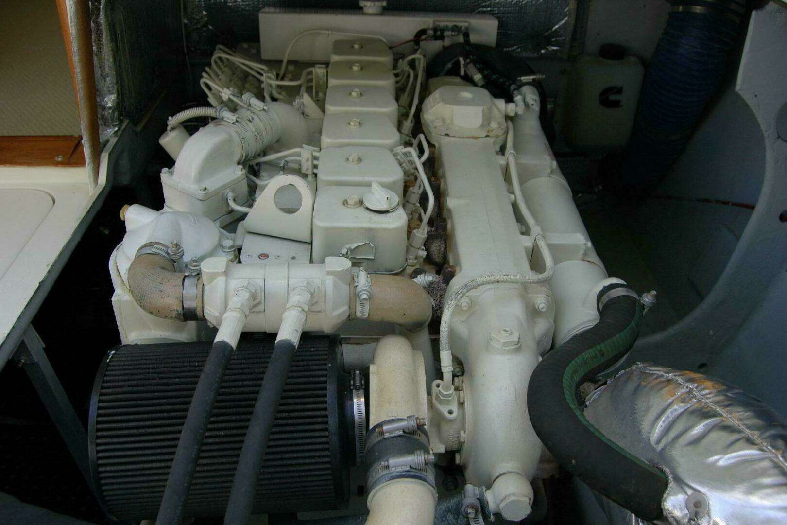 1987 Bertram 33 Sport Fisherman - Image 47