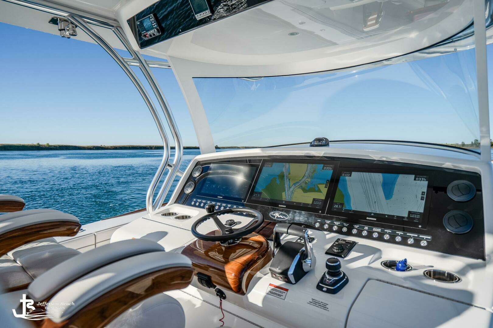 2025 Valhalla Boatworks V-46 - Image 28