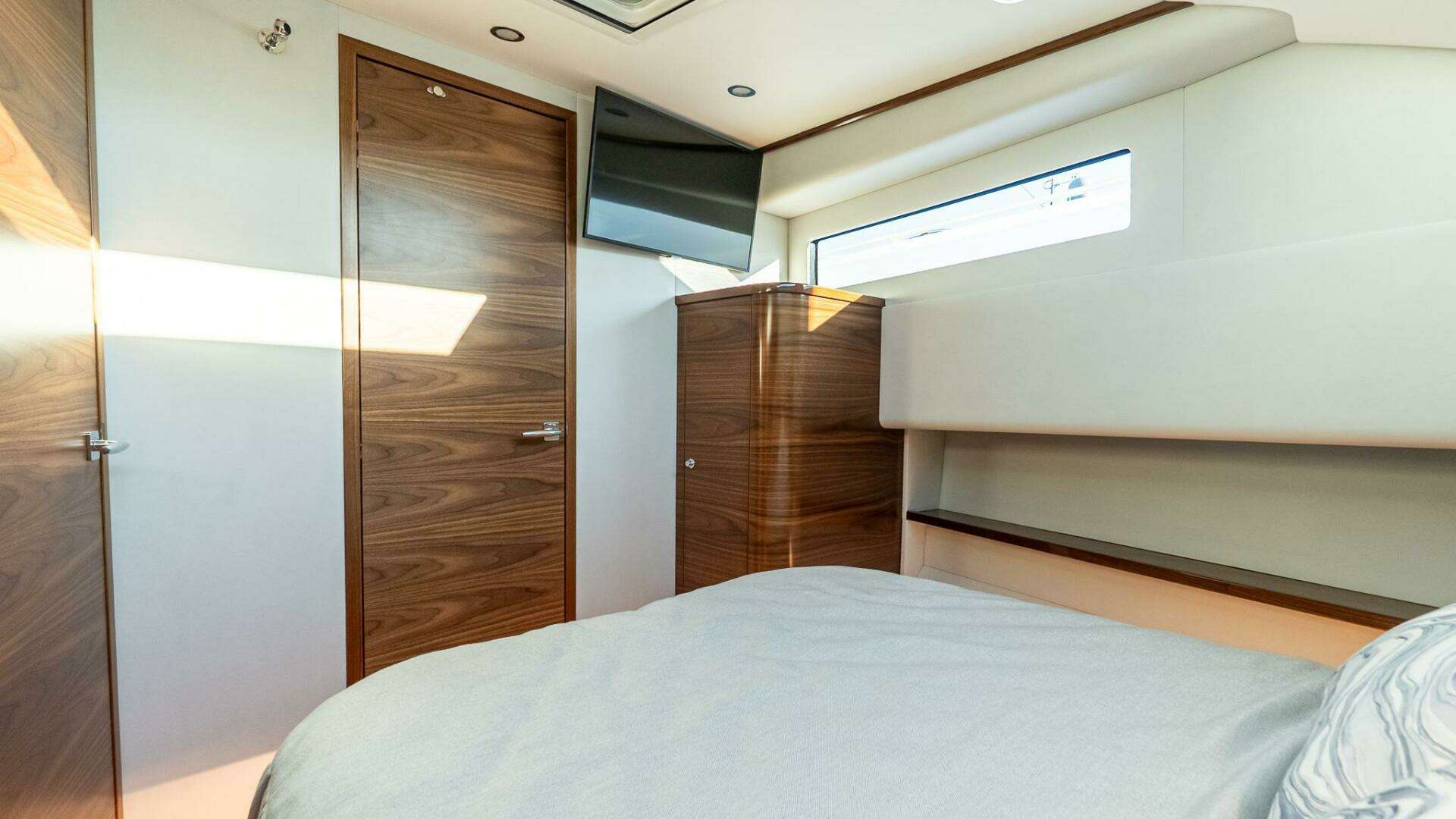 2027 Valhalla Boatworks V-55 Sport Yacht - Image 36