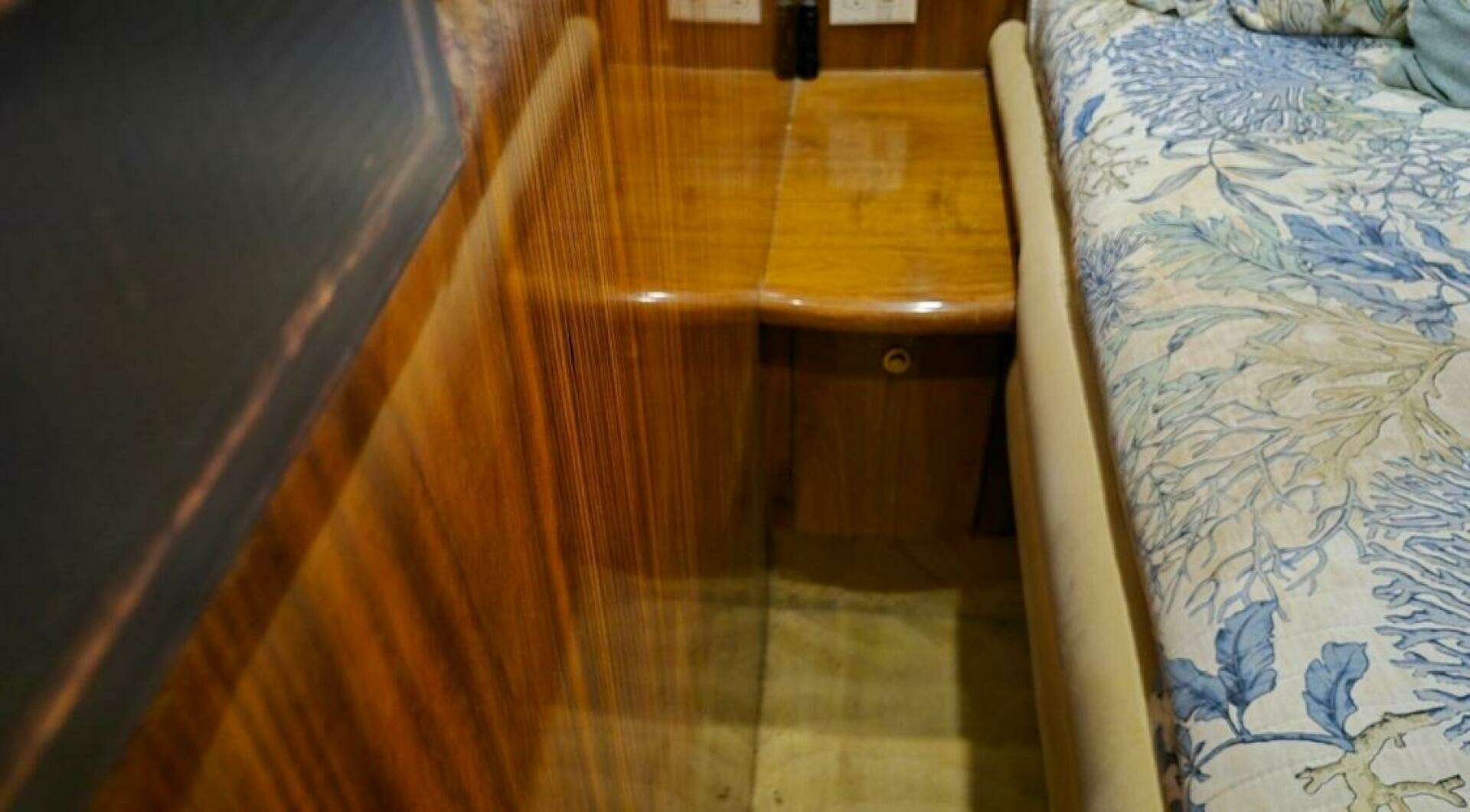 2003 Navigator Californian Veneti - Image 44