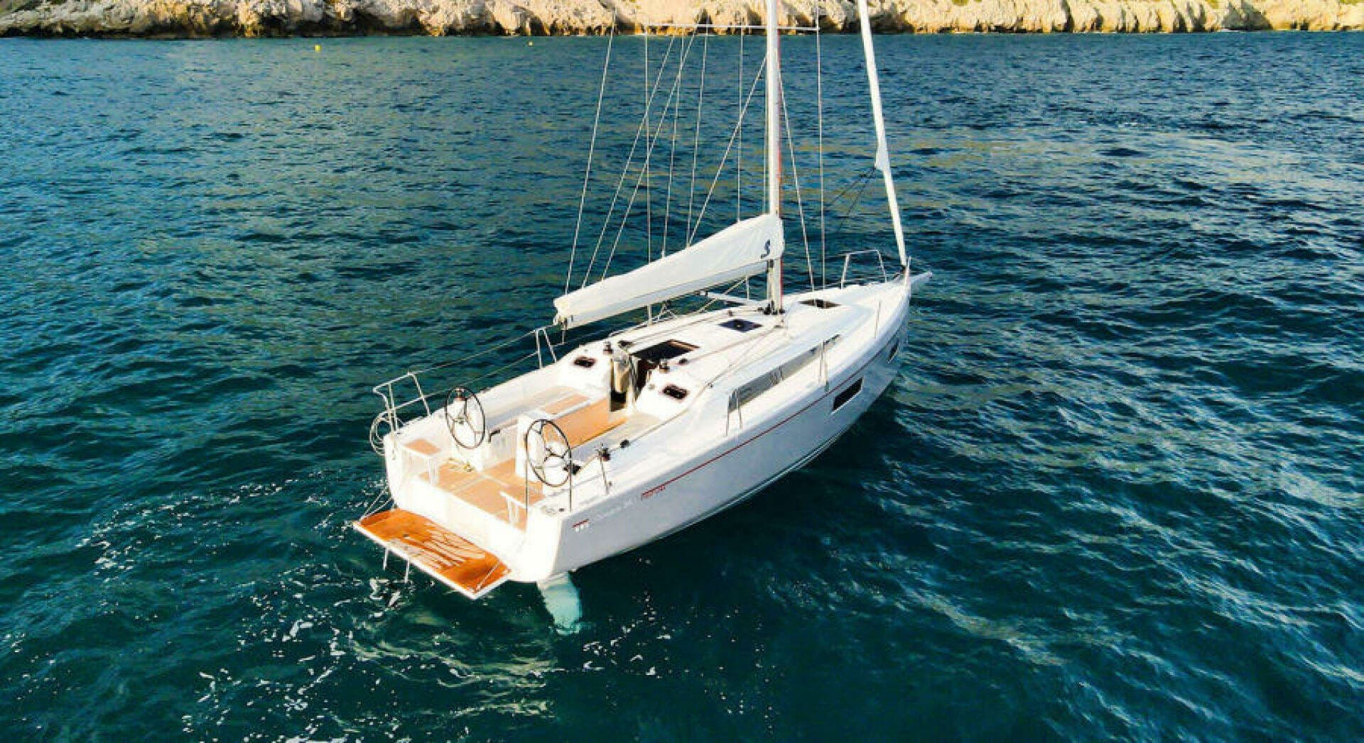 2026 Beneteau Oceanis 34.1 SWING KEEL - Image 19