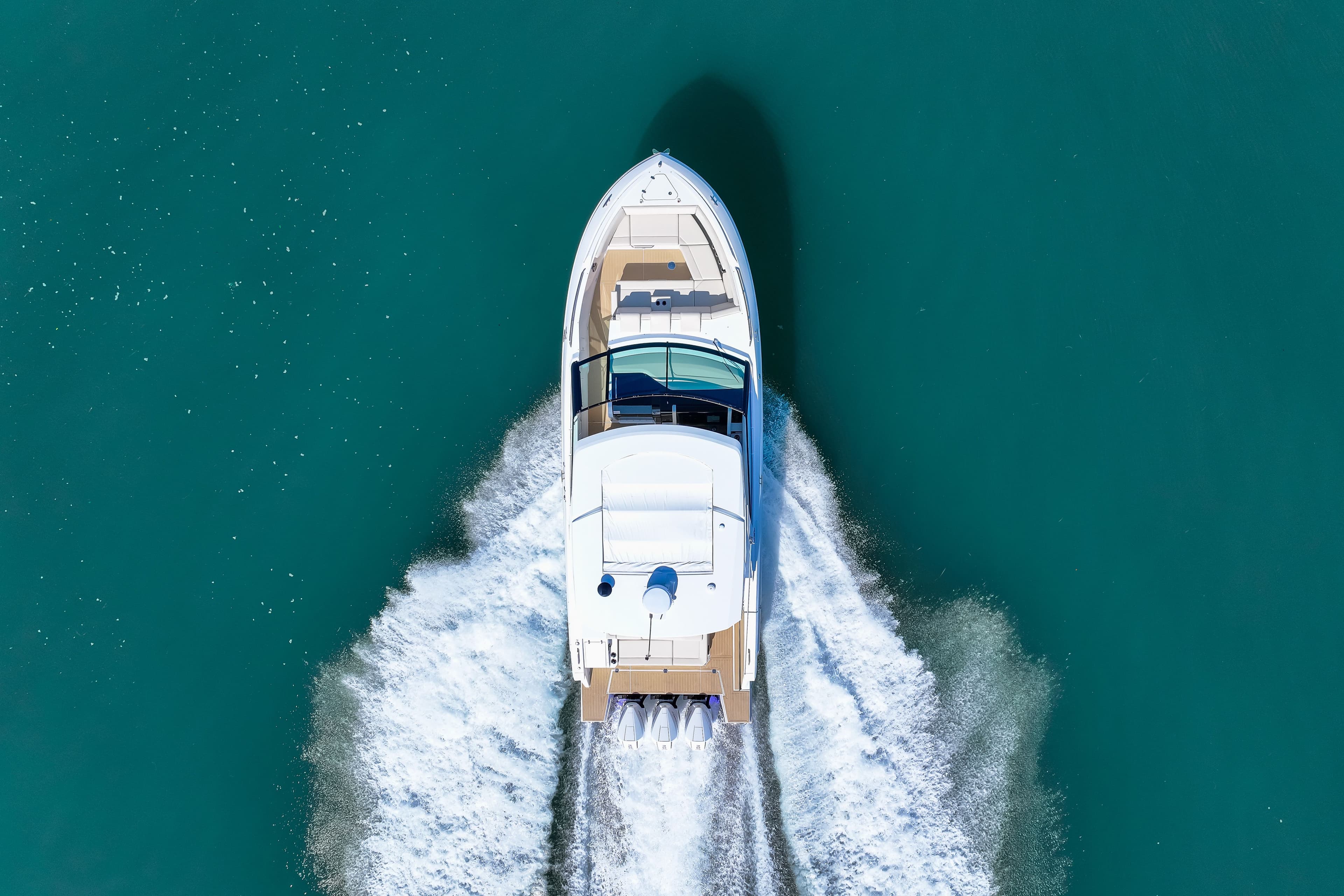 2026 Cruisers Yachts 38 GLS OB - 50