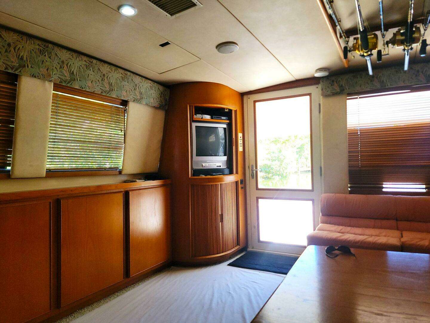 1989 Bertram 50 Convertible - Image 10
