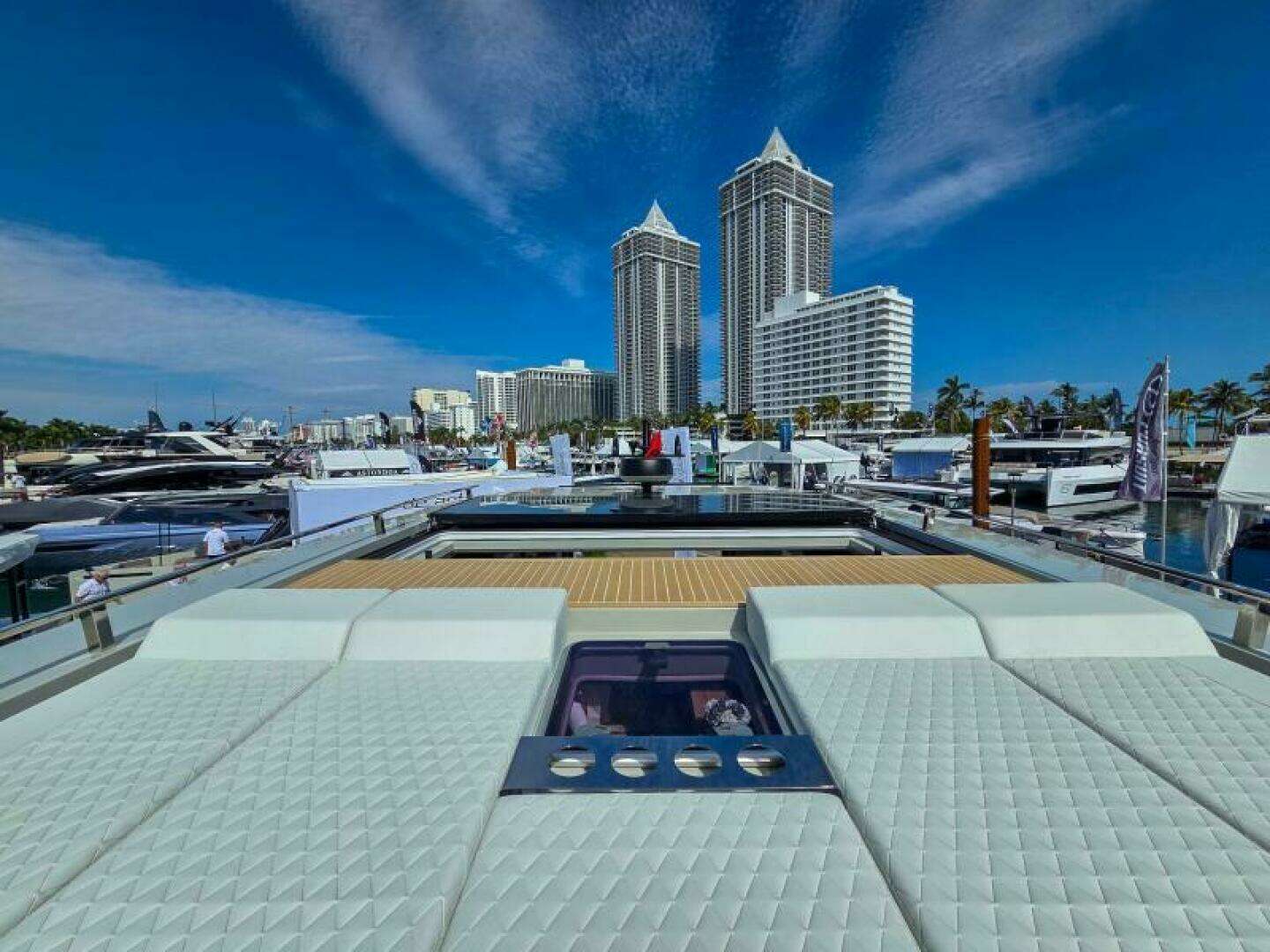 2026 De Antonio Yachts D60 - Image 36