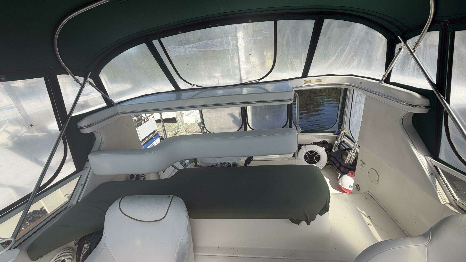 2000 Sea Ray 380 Aft Cabin - Image 22