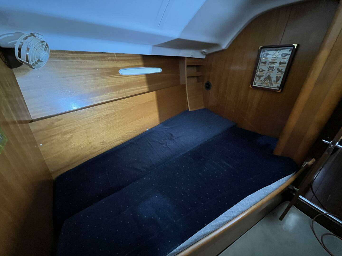 1999 Beneteau First 42s7 - Image 17