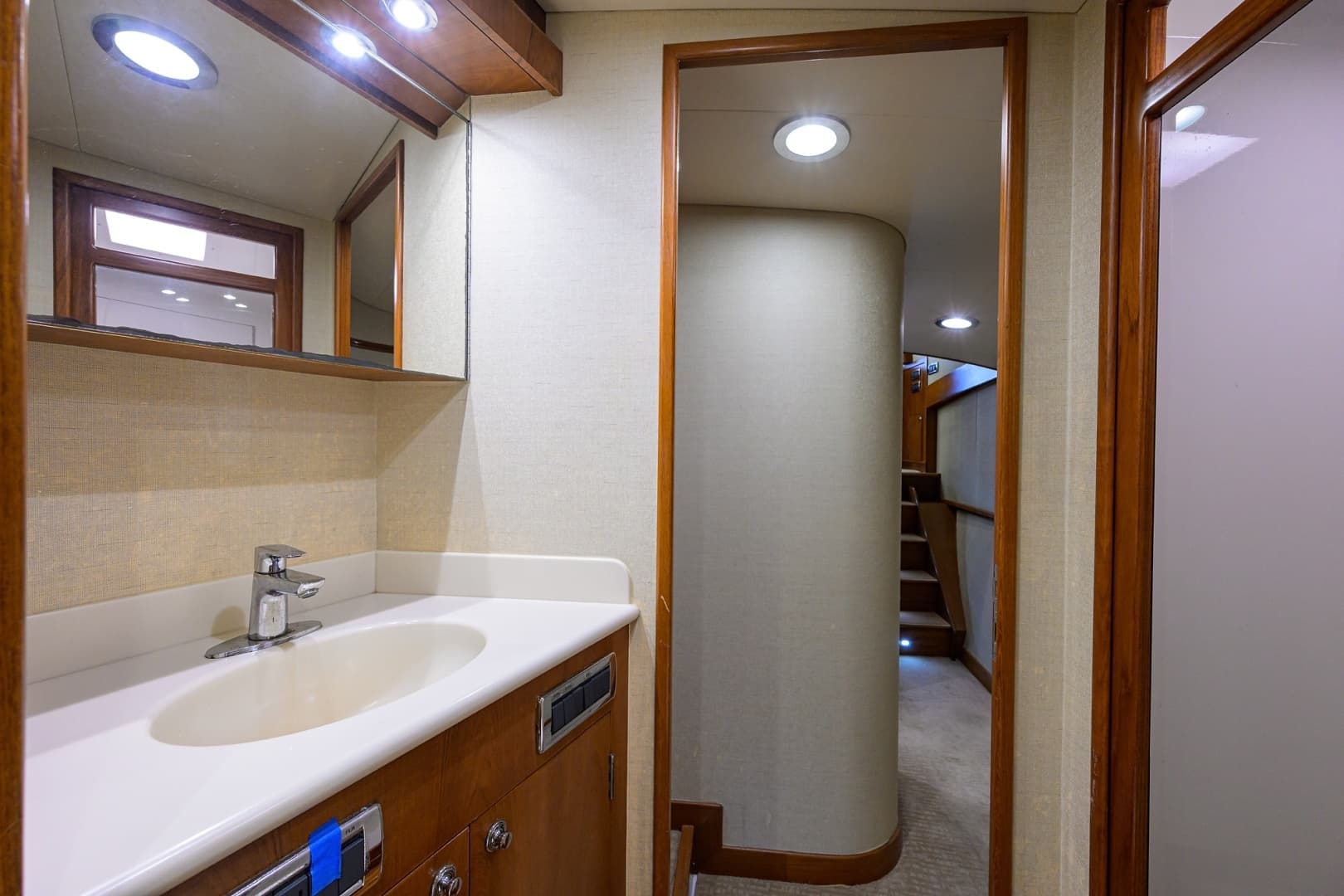 2003 American Custom Yachts — - Image 53
