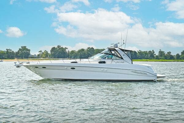 2000 Sea Ray 460 Sundancer - Image 1